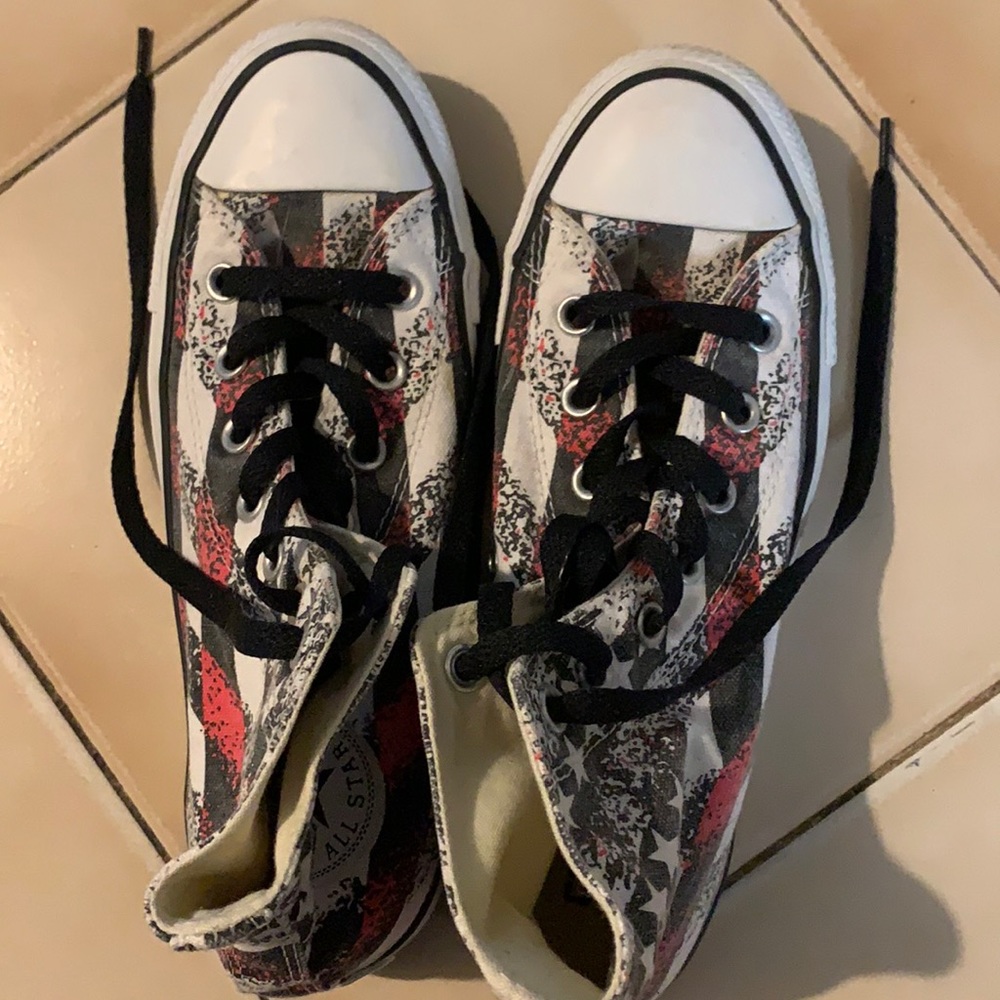 Converse flags